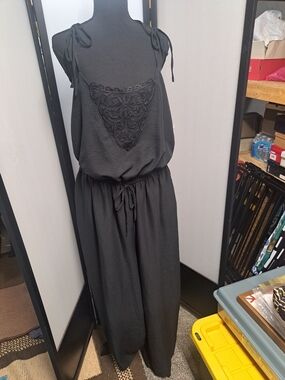 Black Women's Tie-Shoulder Jumpsuit with Embroidered Detail